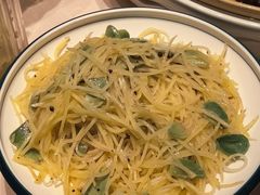 -八府香鸭·啫啫煲(华山路店)