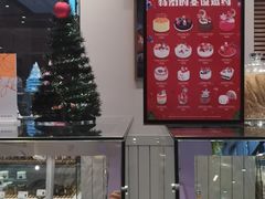 面包甜点陈列柜-巴黎贝甜(常德路店)