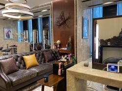 -AKOZO Beauty Salon