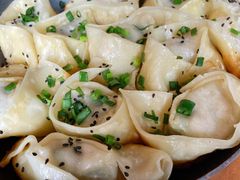 荠菜虾仁煎馄饨-徐记私厨(半淞园路店)