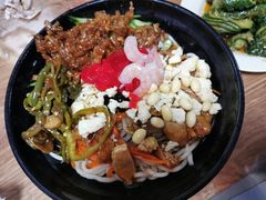 特色海鲜打卤面-大姨捞面(新安花园店)