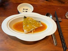 发酵贡椒蒸闽东黄鱼-龙吟山房(青龙山庄店)