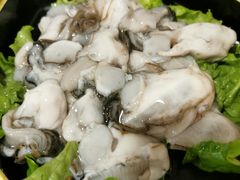 蛎蝗-小窝头炭火铜锅