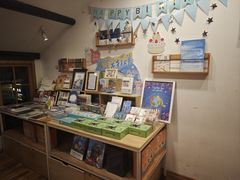 -猫的天空之城概念书店(苏州平江店)