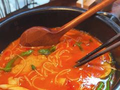 -银米·云南传统过桥米线(双廊黑金冠店)