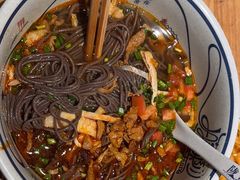 -陇上秦轩西安biangbiang面(EFC欧美金融商业城店)