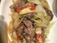 西芹炒鲜切牛肉-四方桌·福建客家土菜(沙县步行街店)