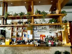 -山茶云南菜(永安里店)