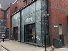 门面-钟书阁(松江泰晤士小镇店)