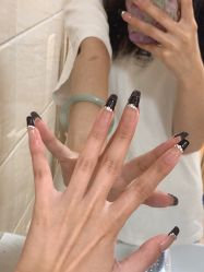 -芮娅时光半永久纹眉·美甲美睫·皮肤管理