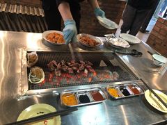 -马路牙子烧烤音乐酒馆(望京店)