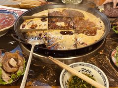 -艾嬢七八九老火锅(37年李子坝店)