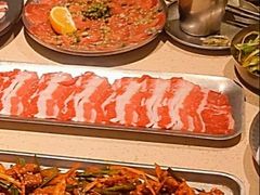 -Ant 蚂蚁洞烤肉·大营地(上海静安大悦城店)