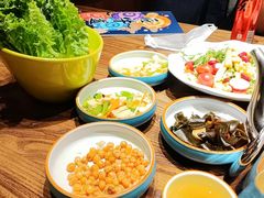 -明洞阿姨·韩式酱蟹烤肉·创意料理(三元桥店)