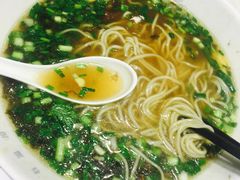 -牛吃草牛肉面(甬港南路店)