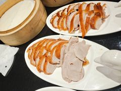 -皇城根·鲁菜济南菜·吊炉烤鸭·炒鸡鱼头(济南旗舰店)