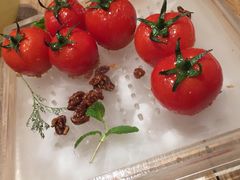 番茄脆菇沙拉-小大董·烤鸭(王府井apm店)