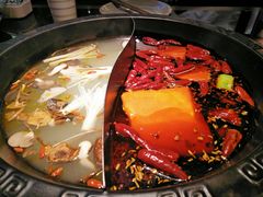 -三个四川人火锅(华联商厦店)