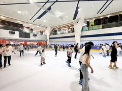 -正佳冰河湾真冰滑冰场