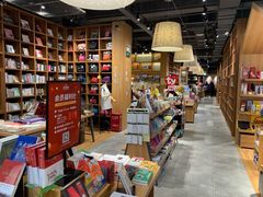 -百新书局(尚悦湾店)