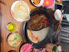 -萍姐火锅·公路夜市(武汉首店)