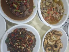 -笨罗卜浏阳菜馆(太平街店)