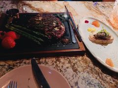 -BROWNSTONE布朗石西班牙餐厅(富城店)