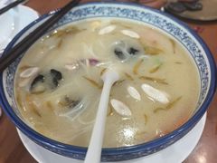 -香麒园·过桥米线·南湖雅宴
