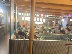 -湊湊火锅·茶憩(杭州湖滨银泰in77店)