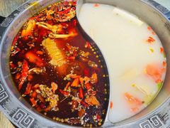 -销魂美蛙鱼头火锅(上海首店)