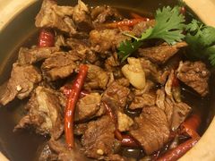 -牛沙暴潮汕牛肉火锅(章江南大道店)