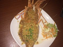 -班赞海鲜市场胖阿姨加工点