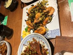 -云海肴·汽锅鸡·云南菜(天山百盛优客店)