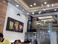-佰搭果·广式茶餐厅(西华路店)