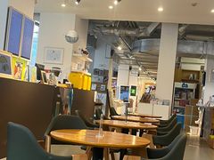 -今日艺术汇书店