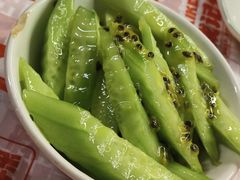-威记烧嘢·南宁烧烤·超级生牛(绿地店)