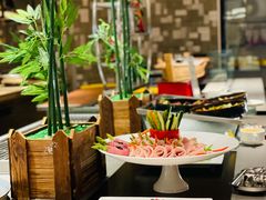 -上海佘山世茂艾美酒店