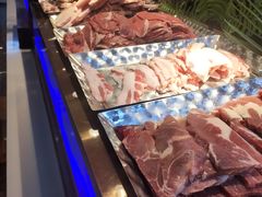 -布罗城堡自助烧烤(鸿通城购物中心店)