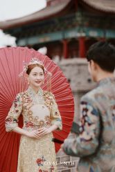 点击看大图 -挪娅婚纱摄影皇家会所