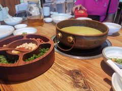 -瑶王府·广西菜(茶花园店)