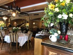 -火车头法国西餐厅