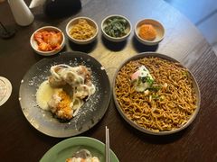 -Fuzzy Bistro 浮几韩餐·茶酒馆