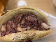 -闫家驴肉老店(华电一校店)