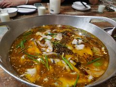 激情椒麻鱼-八张桌子(老店)