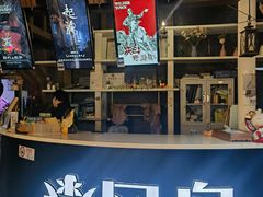 -暴风岛沉浸式体验馆(百联世纪店)