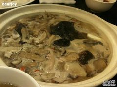 蘑菇全都扔进去-太婆天府山珍酒楼(亚运村店)
