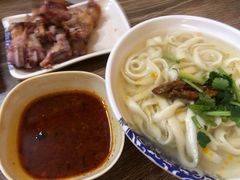 -高老板特色刀削面