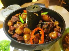 锅仔香焖黄牛肉-弄堂里(西溪龙湖天街店)