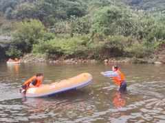 -雅鲁激流探险漂流