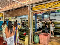 -岛中岛·海鲜大排档·万宁老字号(东澳店)